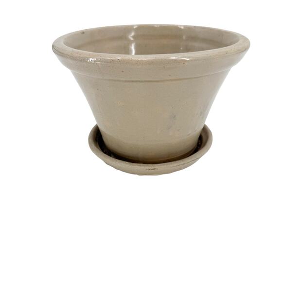 vintage cream colored beige Flower Pot attached Underplate heavy glazed pottery - Picture 1 of 11